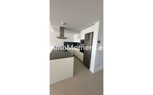 Reventa - Apartamento - Estepona  - Estepona Centro