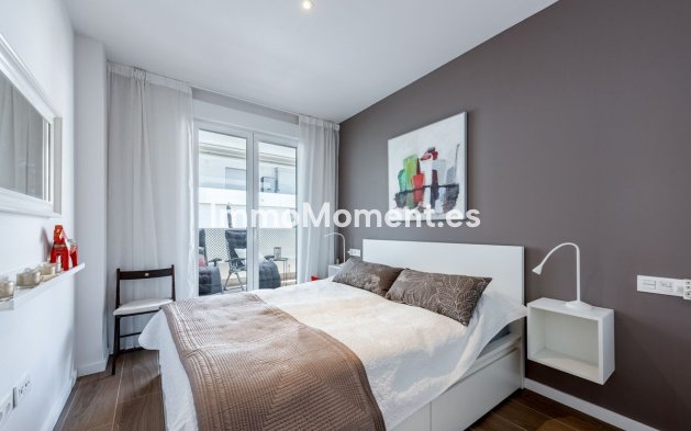 Resale - Apartment - Marbella - La Campana
