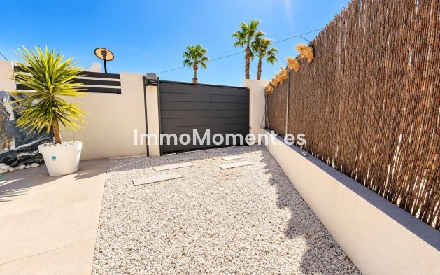 Wiederverkauf - Freistehende Villa - San Miguel de Salinas - San Miguel de Salinas Centro