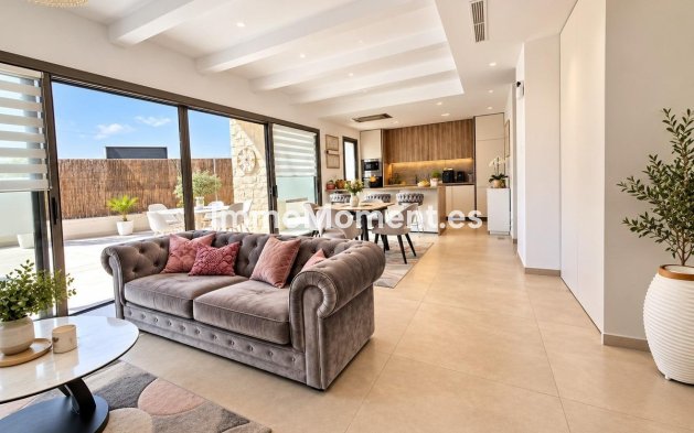 Wiederverkauf - Freistehende Villa - San Miguel de Salinas - San Miguel de Salinas Centro