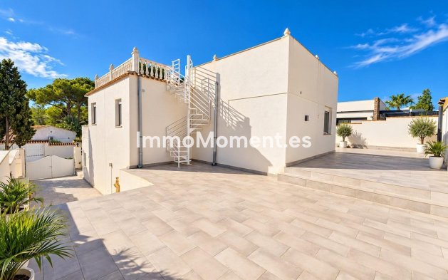 Resale - Detached villa - Torrevieja - Torrevieja Centro