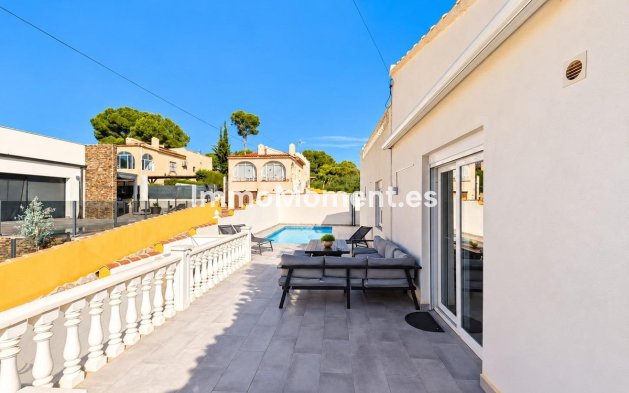 Resale - Detached villa - Torrevieja - Torrevieja Centro