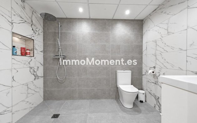 Resale - Detached villa - Torrevieja - Torrevieja Centro