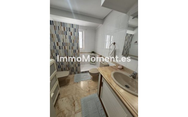 Revente - Villa individuelle - Estepona  - Estepona Centro