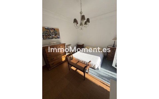 Revente - Villa individuelle - Estepona  - Estepona Centro