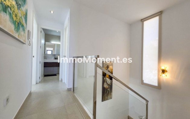 Bestaande woning - Vrijstaande villa - Manilva - La Duquesa