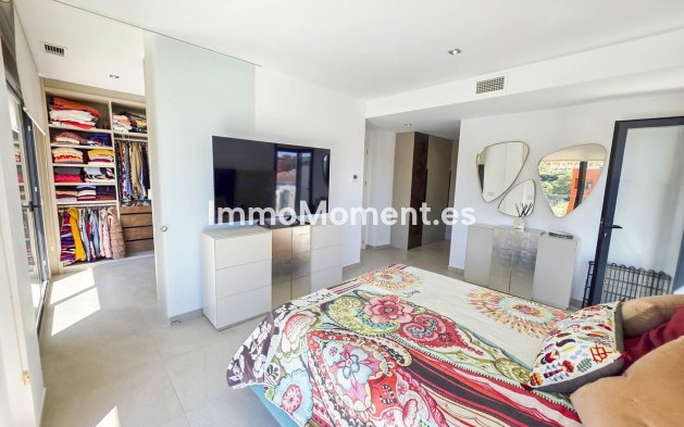 Bestaande woning - Vrijstaande villa - Manilva - La Duquesa