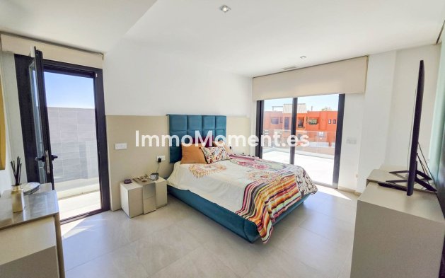 Bestaande woning - Vrijstaande villa - Manilva - La Duquesa