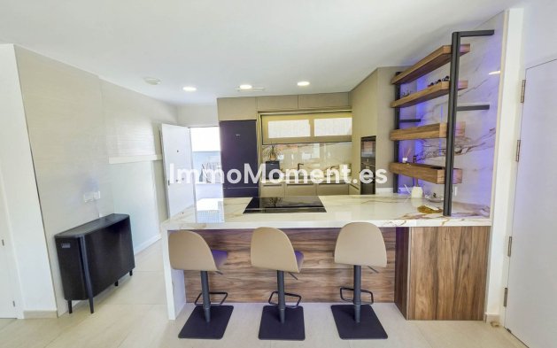 Bestaande woning - Vrijstaande villa - Manilva - La Duquesa