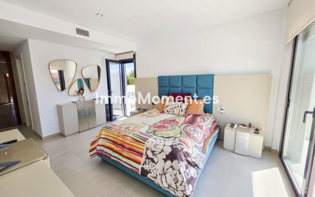 Bestaande woning - Vrijstaande villa - Manilva - La Duquesa