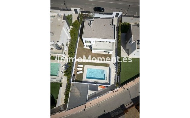 Bestaande woning - Vrijstaande villa - Manilva - La Duquesa