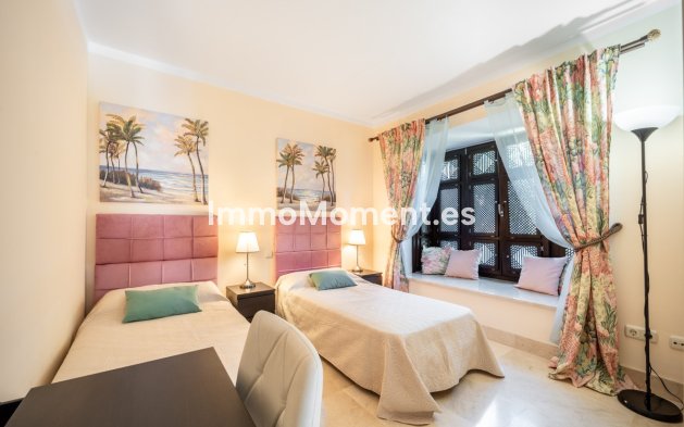 Bestaande woning - Appartement - Estepona  - Estepona Centro