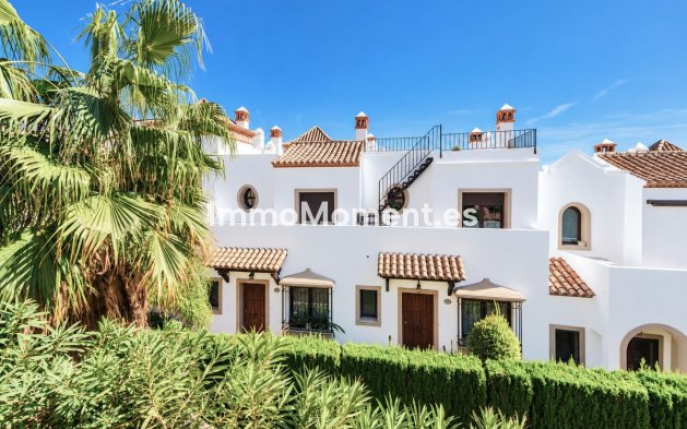 Bestaande woning - Rijtjeshuis - Estepona  - Estepona Centro