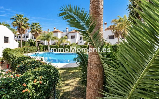Bestaande woning - Rijtjeshuis - Estepona  - Estepona Centro