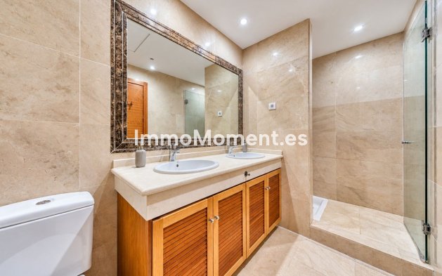 Bestaande woning - Rijtjeshuis - Estepona  - Estepona Centro
