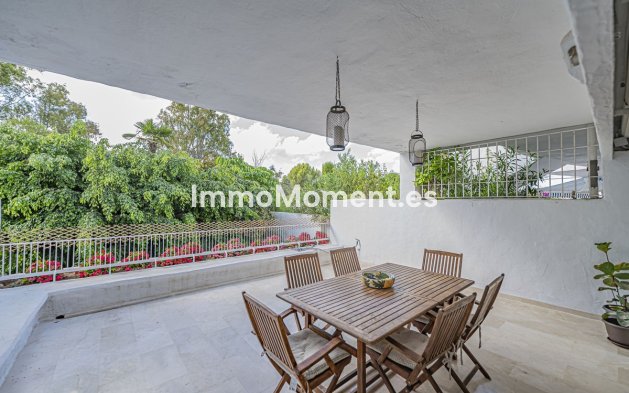 Resale - Apartment - Marbella - Río Real