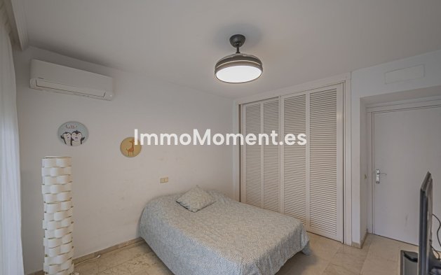 Resale - Apartment - Marbella - Río Real