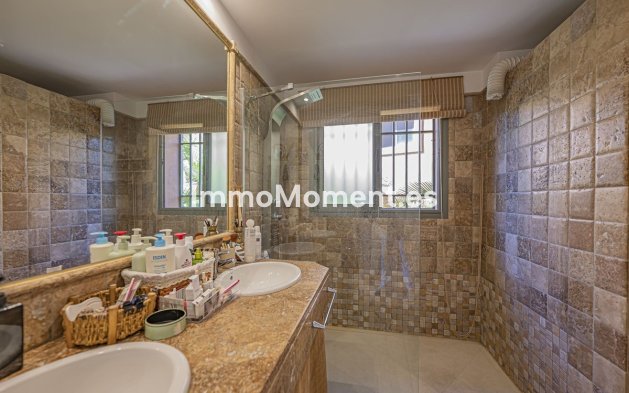 Bestaande woning - Appartement - Estepona  - Atalaya