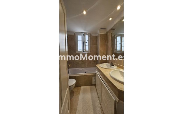 Resale - Townhouse - Marbella - San Pedro de Alcántara