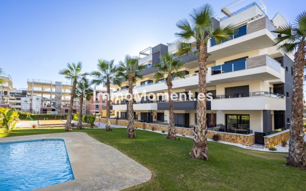 Resale - Apartment - Orihuela - Los Altos