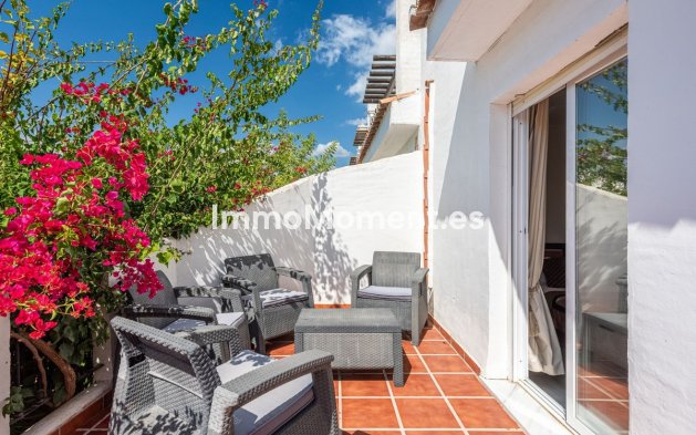 Resale - Townhouse - Marbella - Nueva Andalucía