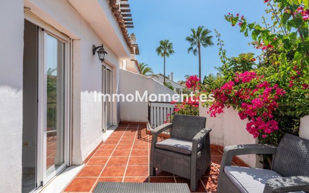 Resale - Townhouse - Marbella - Nueva Andalucía