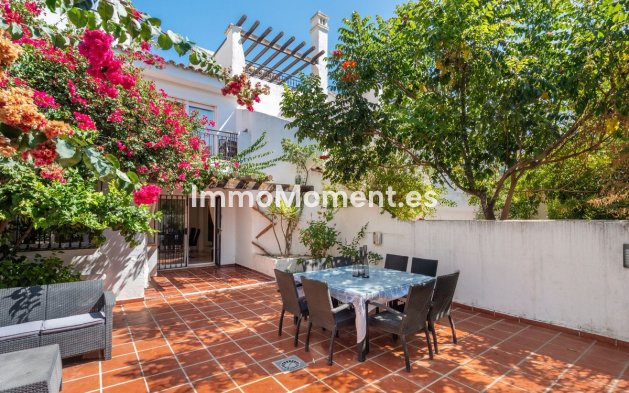 Resale - Townhouse - Marbella - Nueva Andalucía