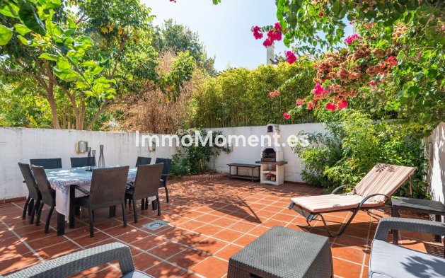 Resale - Townhouse - Marbella - Nueva Andalucía