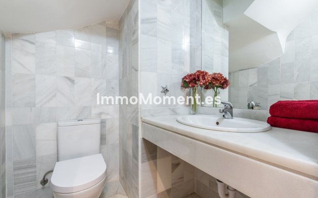 Resale - Townhouse - Marbella - Nueva Andalucía