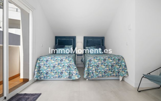 Resale - Detached villa - Benalmadena - Benalmadena Centro