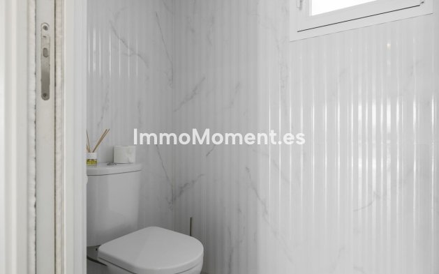 Resale - Detached villa - Benalmadena - Benalmadena Centro