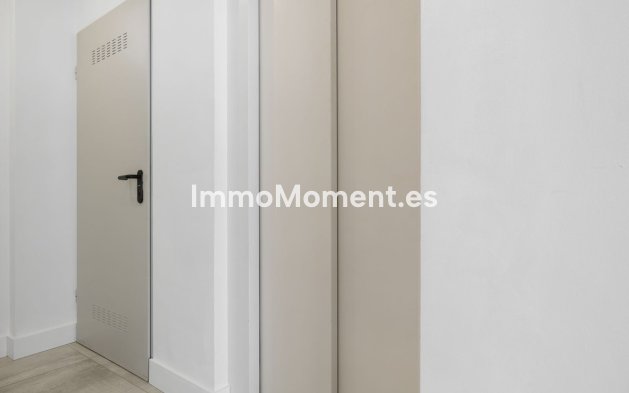 Resale - Detached villa - Benalmadena - Benalmadena Centro