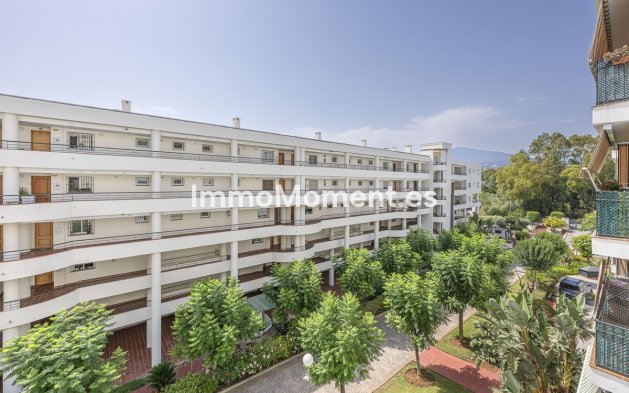 Wiederverkauf - Wohnung - Marbella - Guadalmina Alta