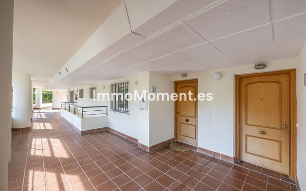 Wiederverkauf - Wohnung - Marbella - Guadalmina Alta