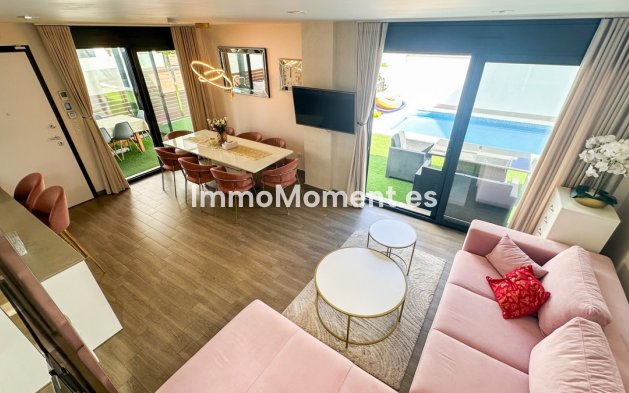 Resale - Detached villa - Torrevieja - Torrevieja Centro