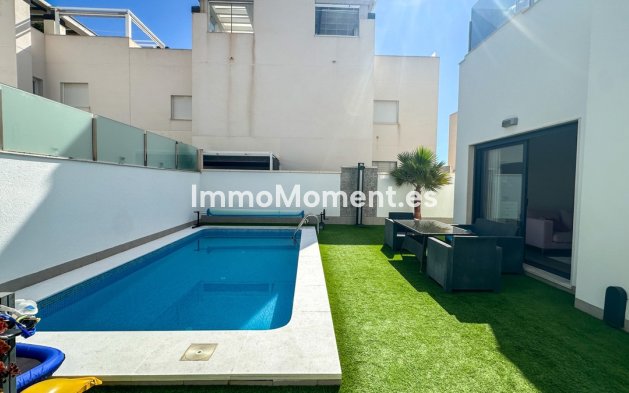 Resale - Detached villa - Torrevieja - Torrevieja Centro