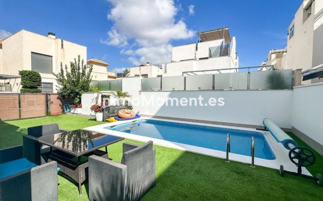 Resale - Detached villa - Torrevieja - Torrevieja Centro