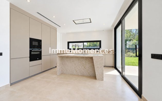 Wiederverkauf - Freistehende Villa - Marbella - Nagüeles
