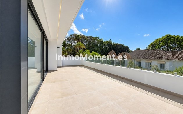 Wiederverkauf - Freistehende Villa - Marbella - Nagüeles