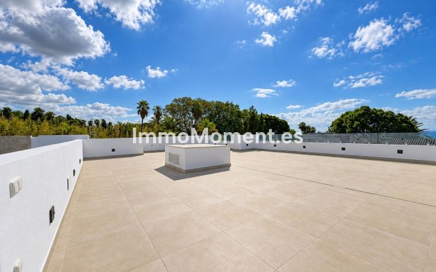 Wiederverkauf - Freistehende Villa - Marbella - Nagüeles