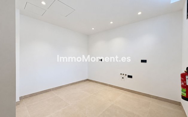 Wiederverkauf - Freistehende Villa - Marbella - Nagüeles