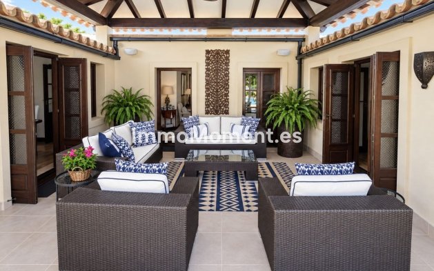 Reventa - Villa independiente - Manilva - La Duquesa