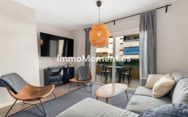 Resale - Apartment - Marbella - Nueva Andalucía