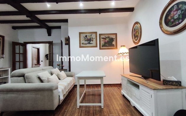 Bestaande woning - Rijtjeshuis - Binnenland  - Alhaurín el Grande Centro
