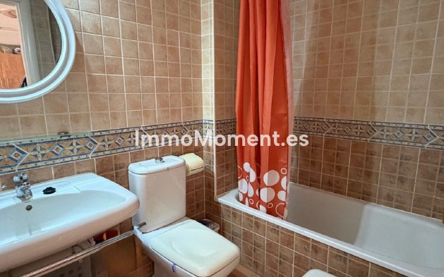 Resale - Apartment - Estepona - El Morche