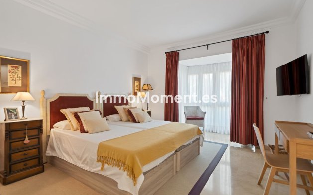 Reventa - Apartamento - Marbella - Río Real