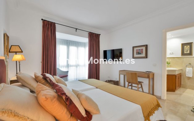 Reventa - Apartamento - Marbella - Río Real