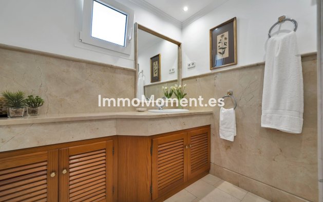 Reventa - Apartamento - Marbella - Río Real