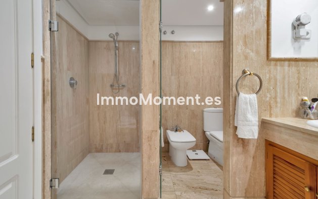 Reventa - Apartamento - Marbella - Río Real