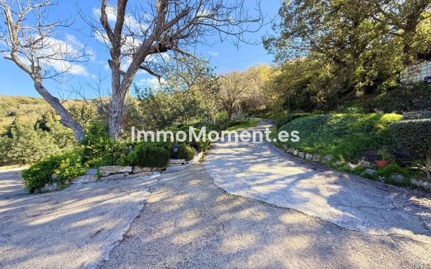 Reventa - Villa independiente - Casares - Casares Centro